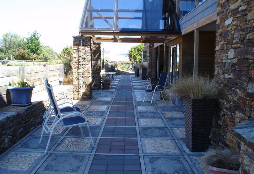 Amuri House Boutique Motel