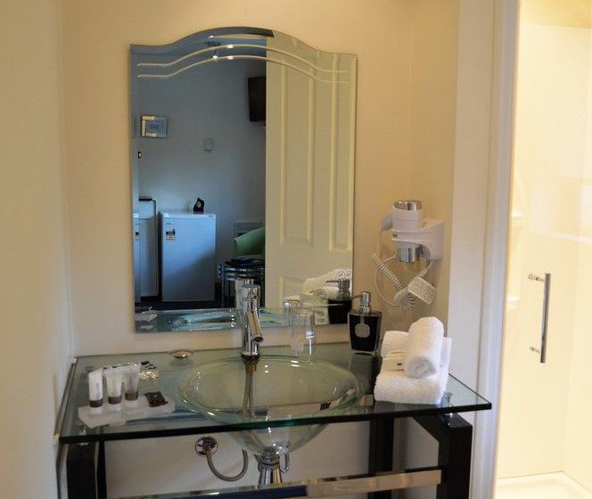 Amuri House Boutique Motel