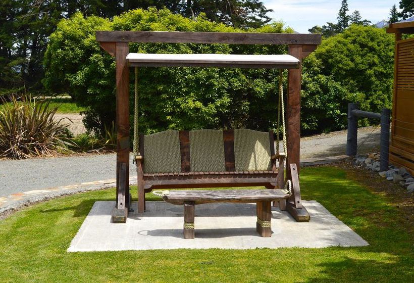 Amuri House Boutique Motel