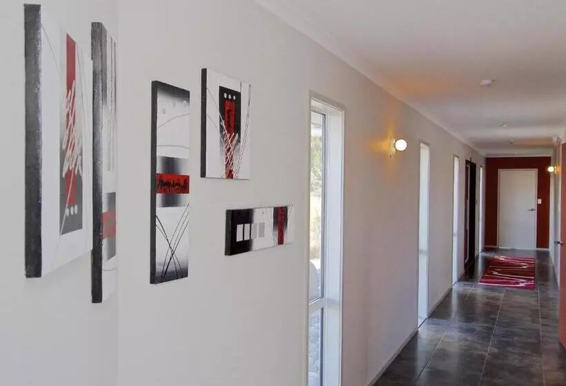 ベッドアンドブレックファースト Tongariro Suites