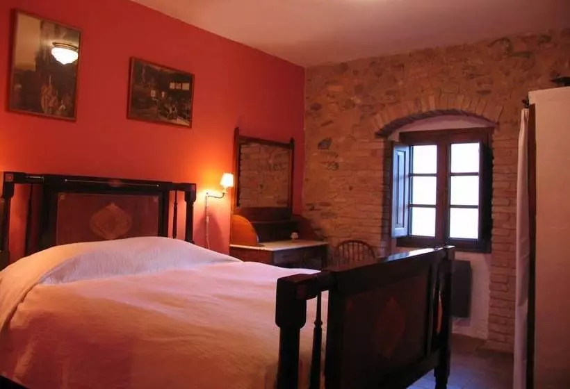 Castell De Riudabella