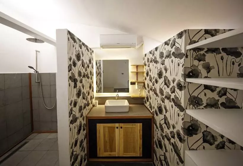 Hotel D522 Hostel At Kiener Hills Near Cebu Airport