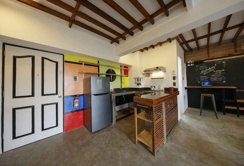 בית מלון כפרי D522 Hostel At Kiener Hills   Near Cebu Airport