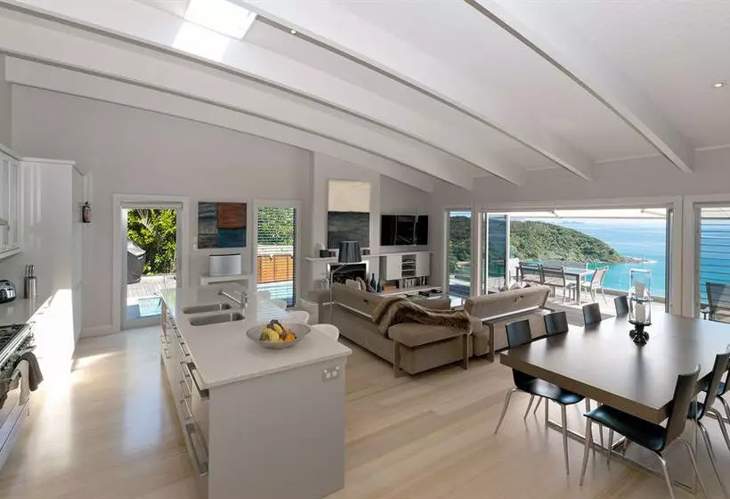 Hotelli Cloud 9 Luxury Villa