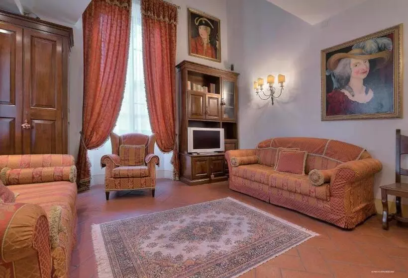 هتل First Of Florence