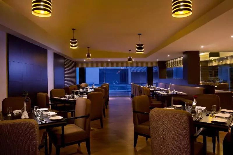 Hotel Golden Tulip  Bhiwadi