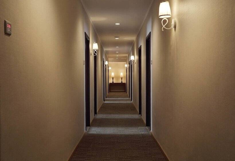 בית מלון כפרי Menumbing Heritage