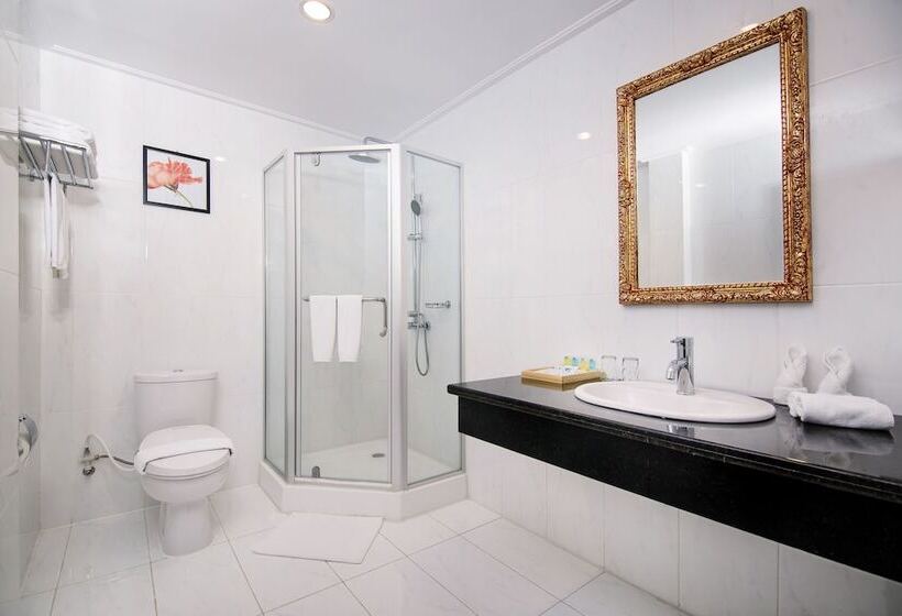 בית מלון כפרי Menumbing Heritage