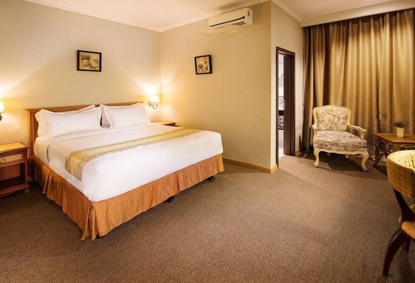 בית מלון כפרי Menumbing Heritage