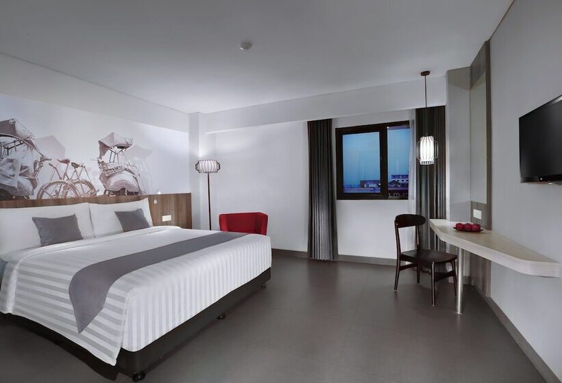 בית מלון כפרי Neo Malioboro By Aston