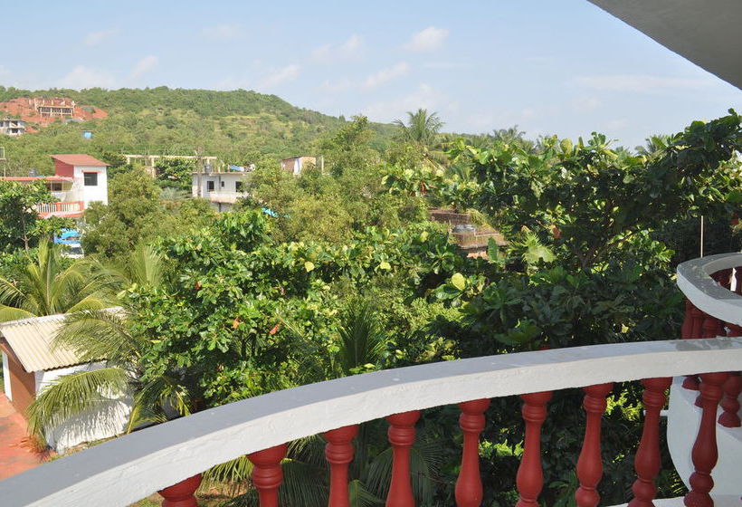 Hotel Oasis Beach Resort