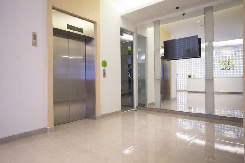 Zest Jemursari By Swiss Belhotel International