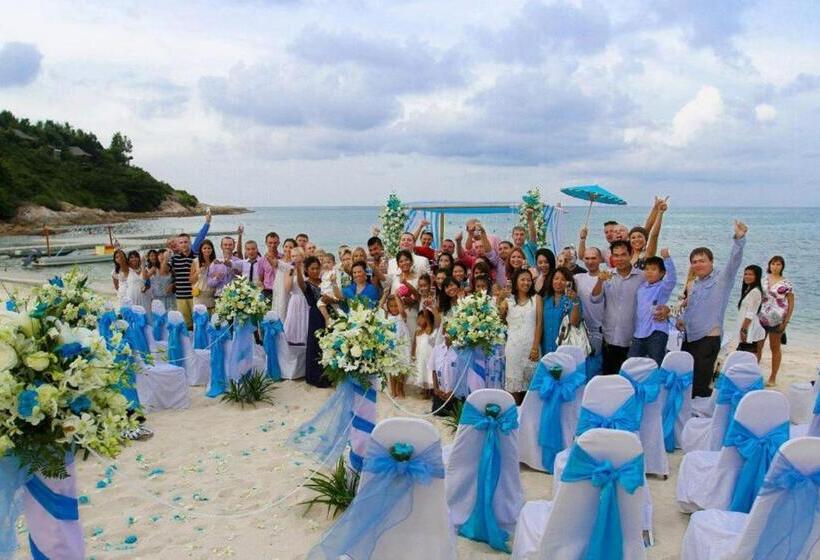 Idyllic Samui Beach Villa Resort