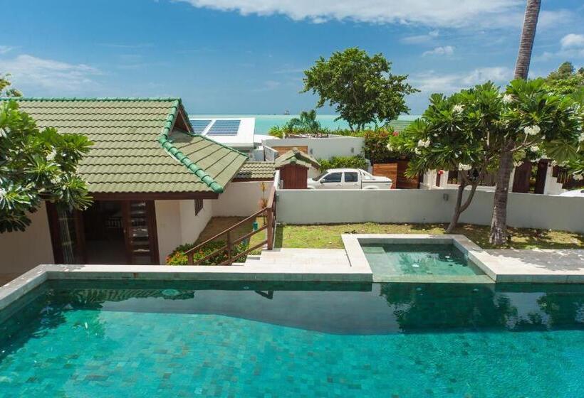 Idyllic Samui Beach Villa Resort