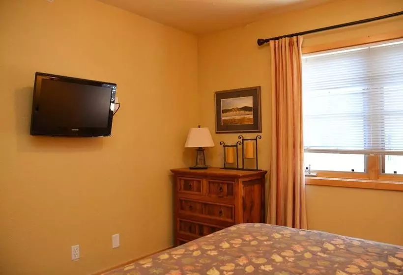 Los Pinos By Ski Village Resorts