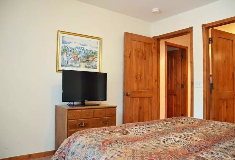 Los Pinos By Ski Village Resorts
