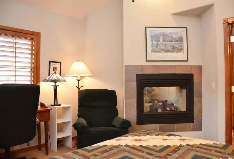 Los Pinos By Ski Village Resorts