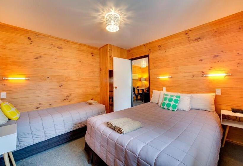 فندق على الطريق Wellington Top 10 Holiday Park