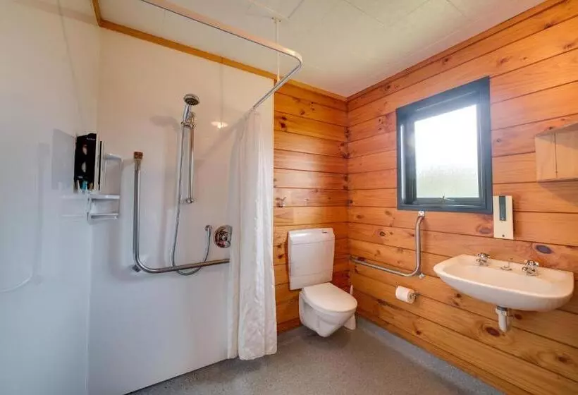 فندق على الطريق Wellington Top 10 Holiday Park