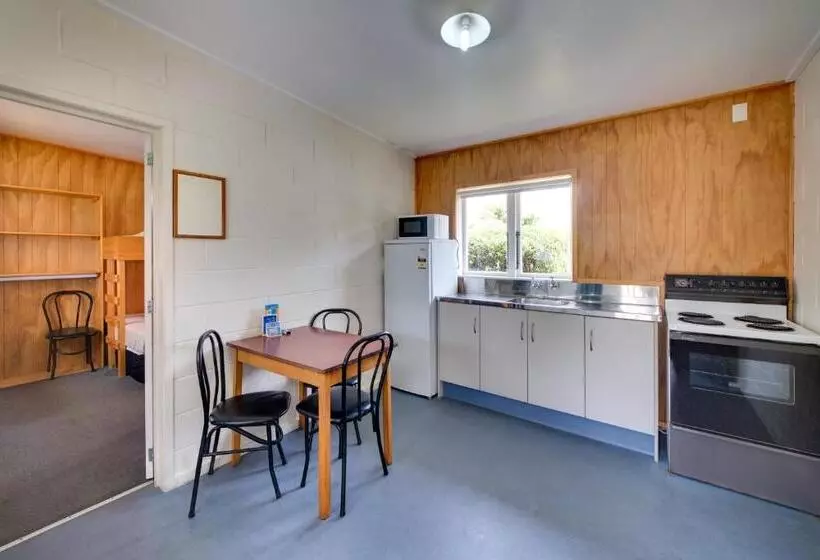 فندق على الطريق Wellington Top 10 Holiday Park