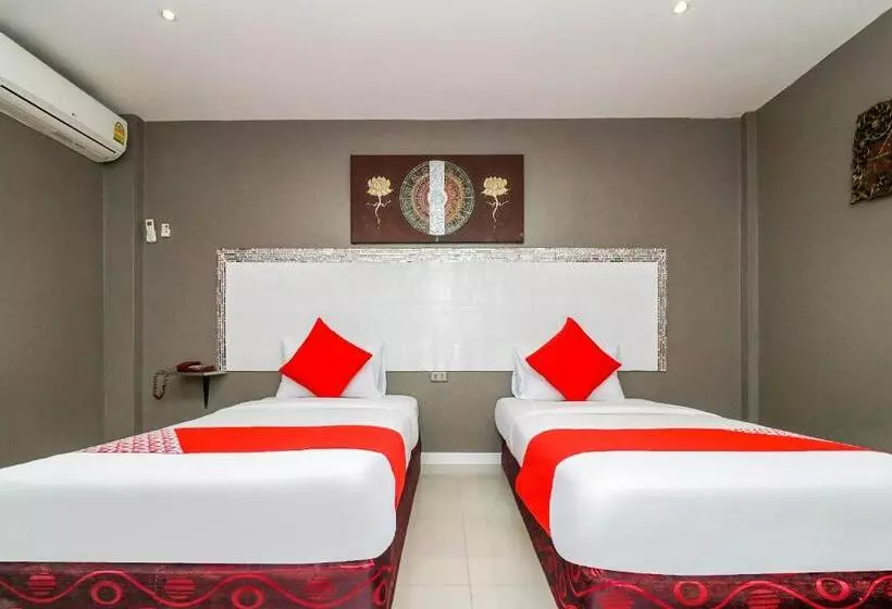 Natural Beach Hotel Pattaya