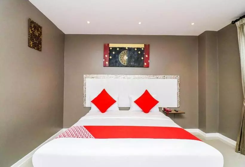 Natural Beach Hotel Pattaya