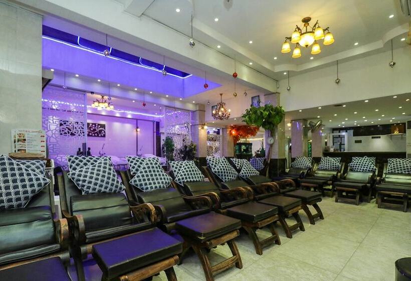 Natural Beach Hotel Pattaya