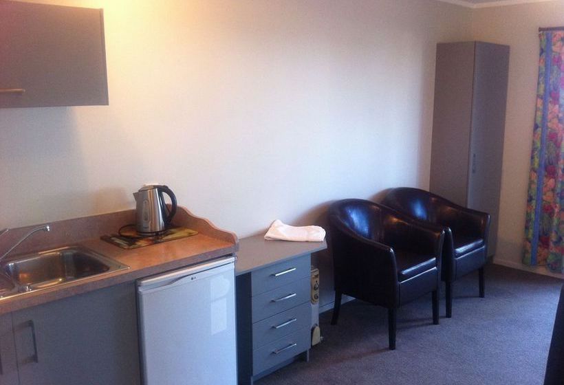 מוטל Ocean Waves