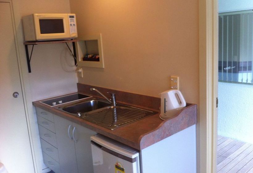 מוטל Ocean Waves