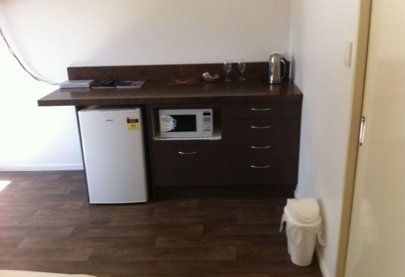 מוטל Ocean Waves