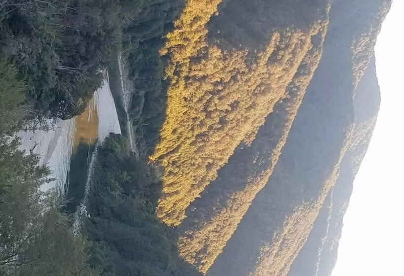 Off The Beaten Trail Accommodation & Bike Tours