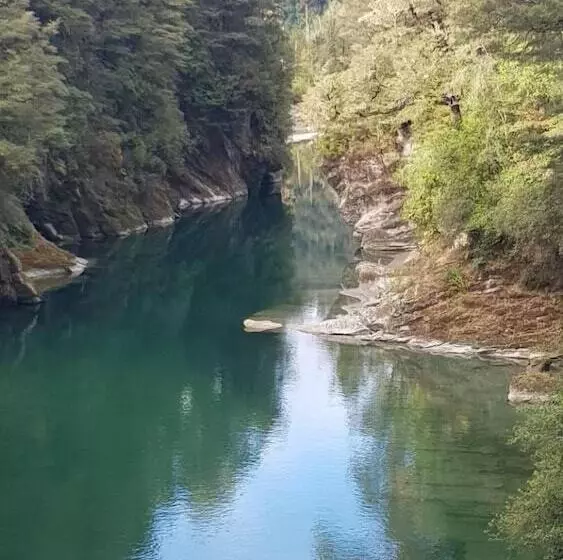 Off The Beaten Trail Accommodation & Bike Tours