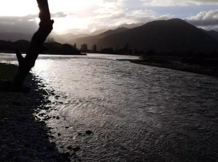 Off The Beaten Trail Accommodation & Bike Tours