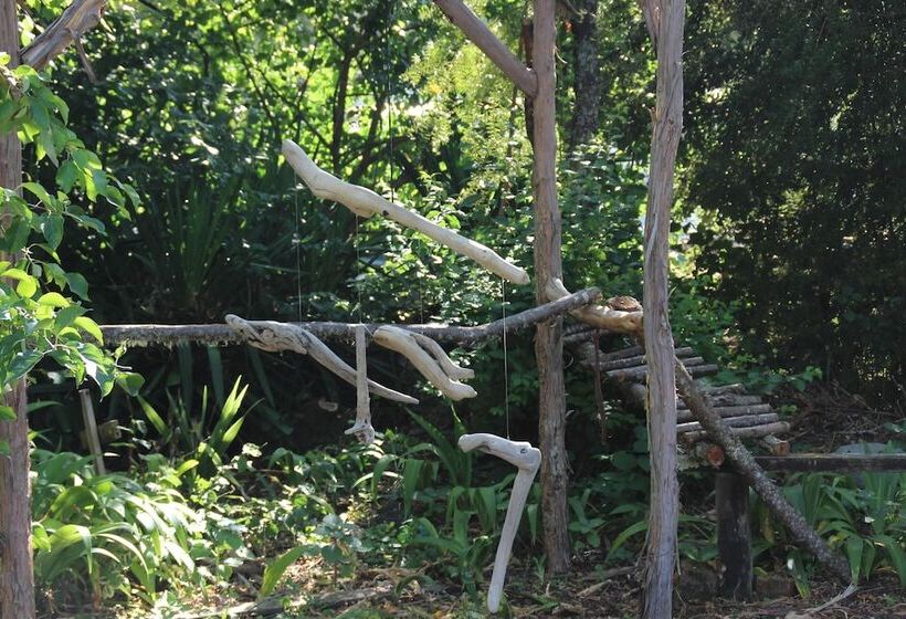 Off The Beaten Trail Accommodation & Bike Tours