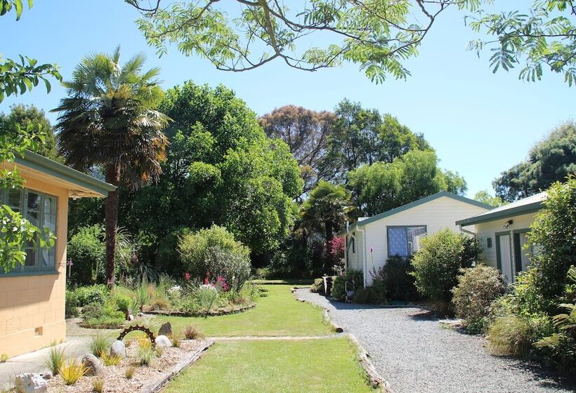 Off The Beaten Trail Accommodation & Bike Tours