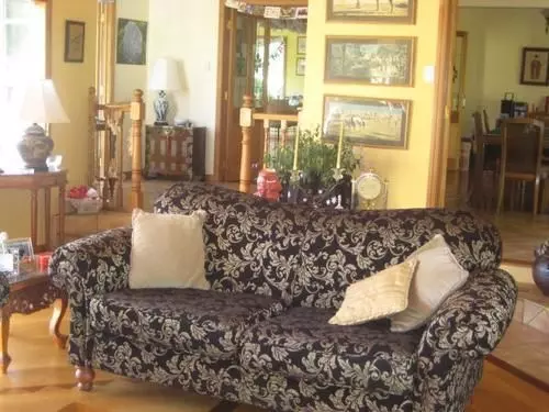 膳宿费 Keriwin House