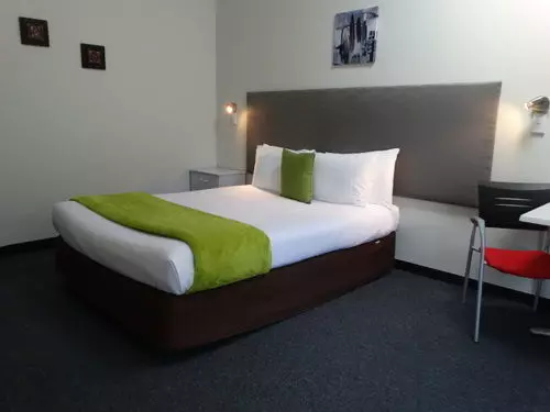 Southpacific Motel And Conference Centre