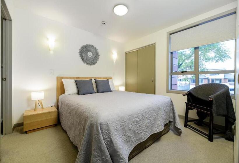 The Anchorage Apartments