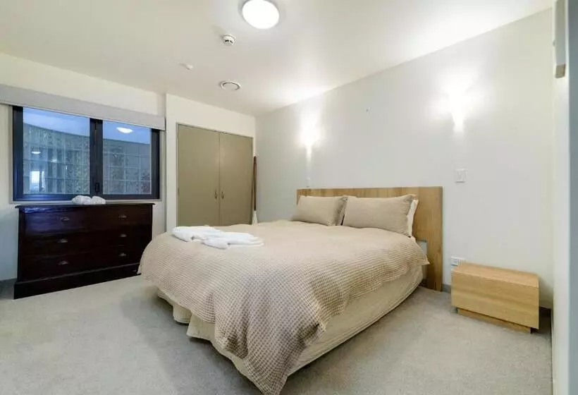 The Anchorage Apartments