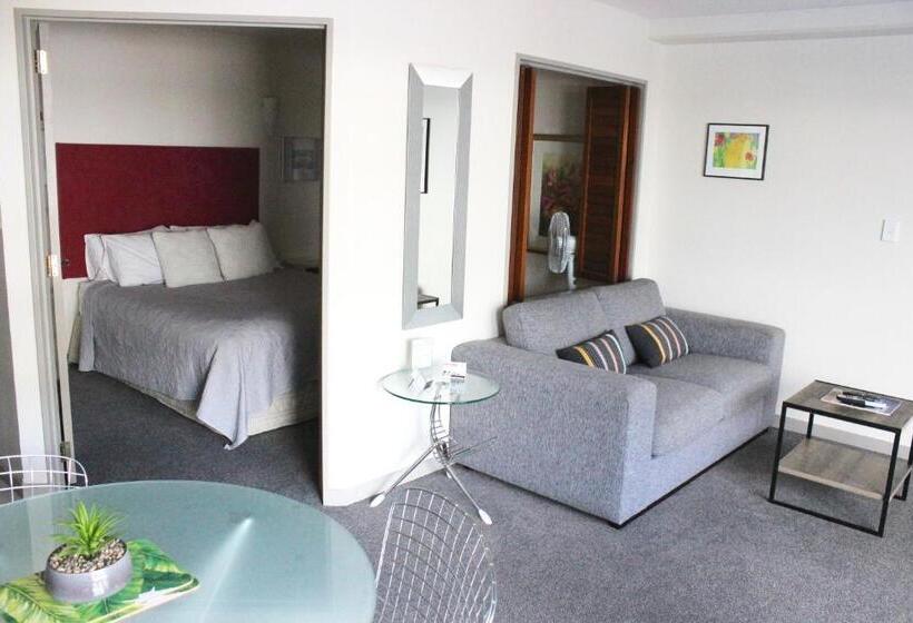 The Anchorage Apartments