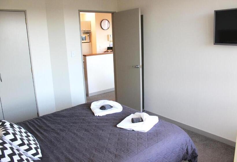 The Anchorage Apartments