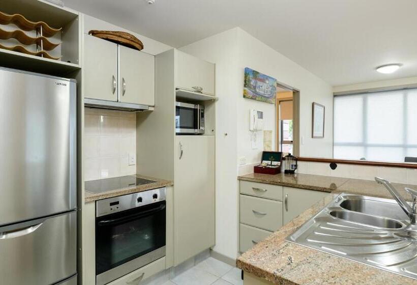 The Anchorage Apartments