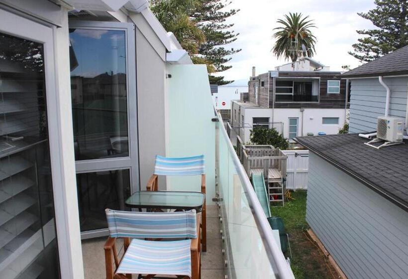 The Anchorage Apartments