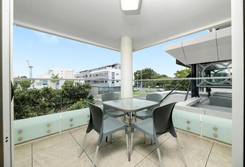 The Anchorage Apartments