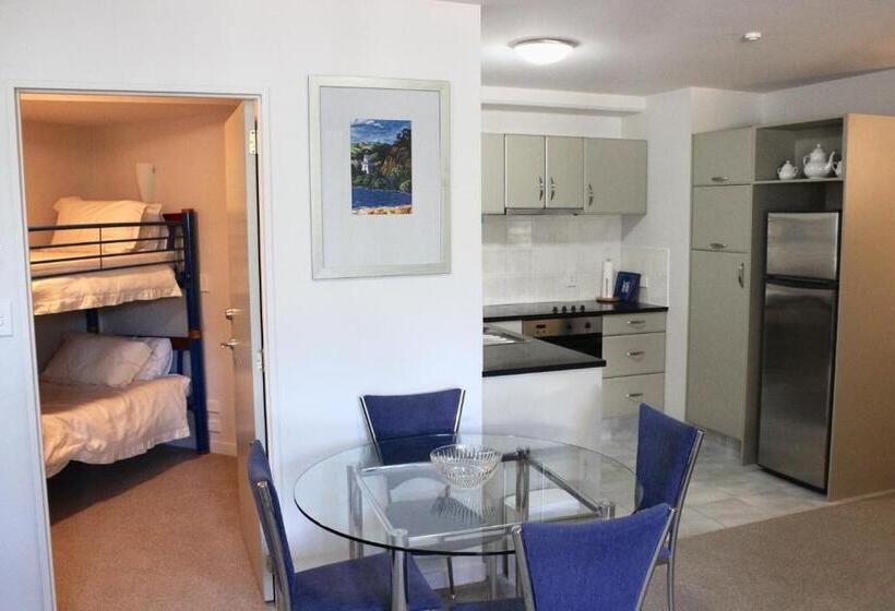 The Anchorage Apartments