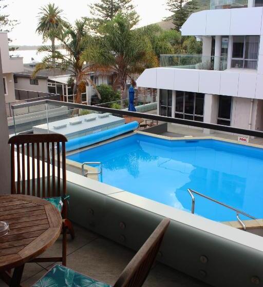 The Anchorage Apartments