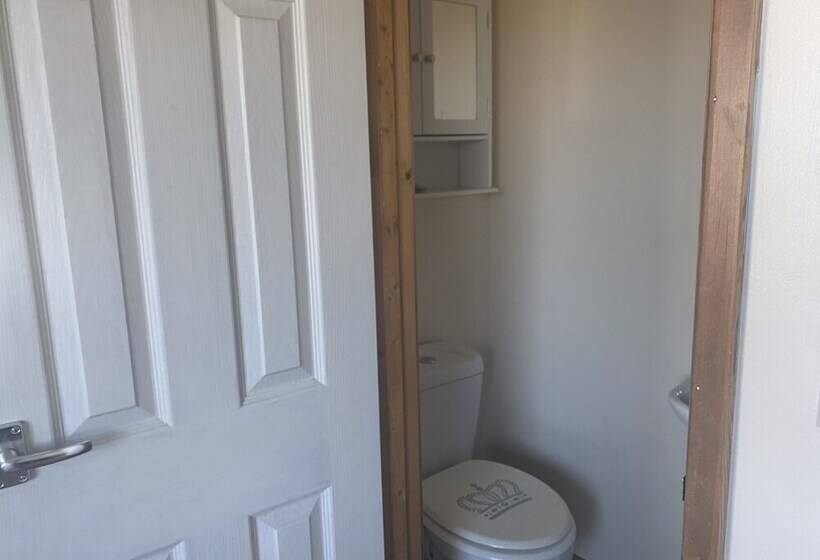 Beautiful 1 Bed Studio In Porthcawl Near Beach