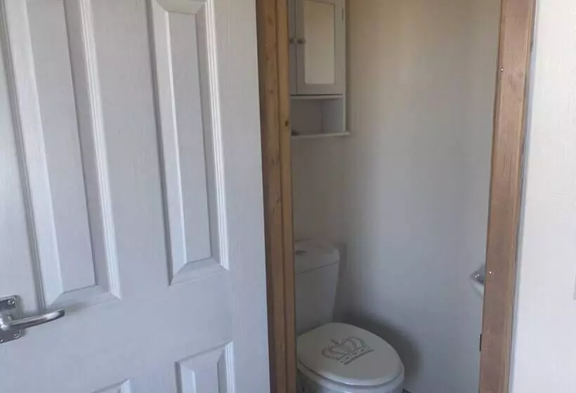 Beautiful 1 Bed Studio In Porthcawl Near Beach