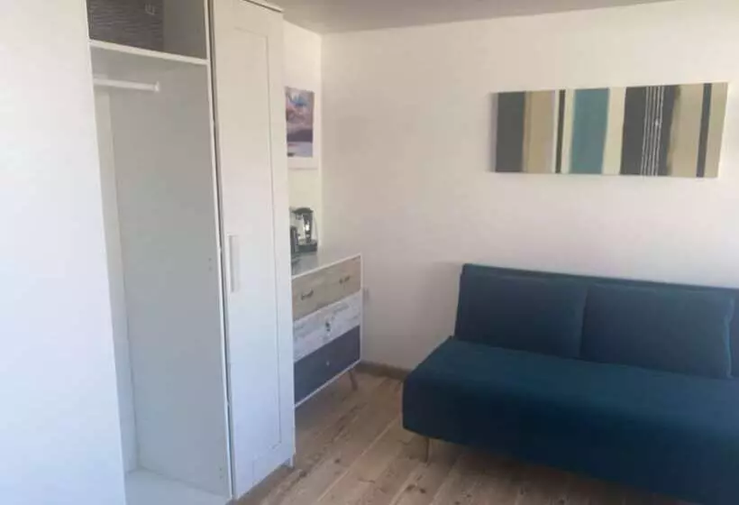 Beautiful 1 Bed Studio In Porthcawl Near Beach