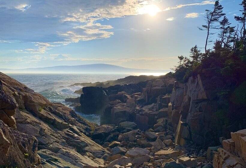 ベッドアンドブレックファースト Elsa S Inn On The Harbor